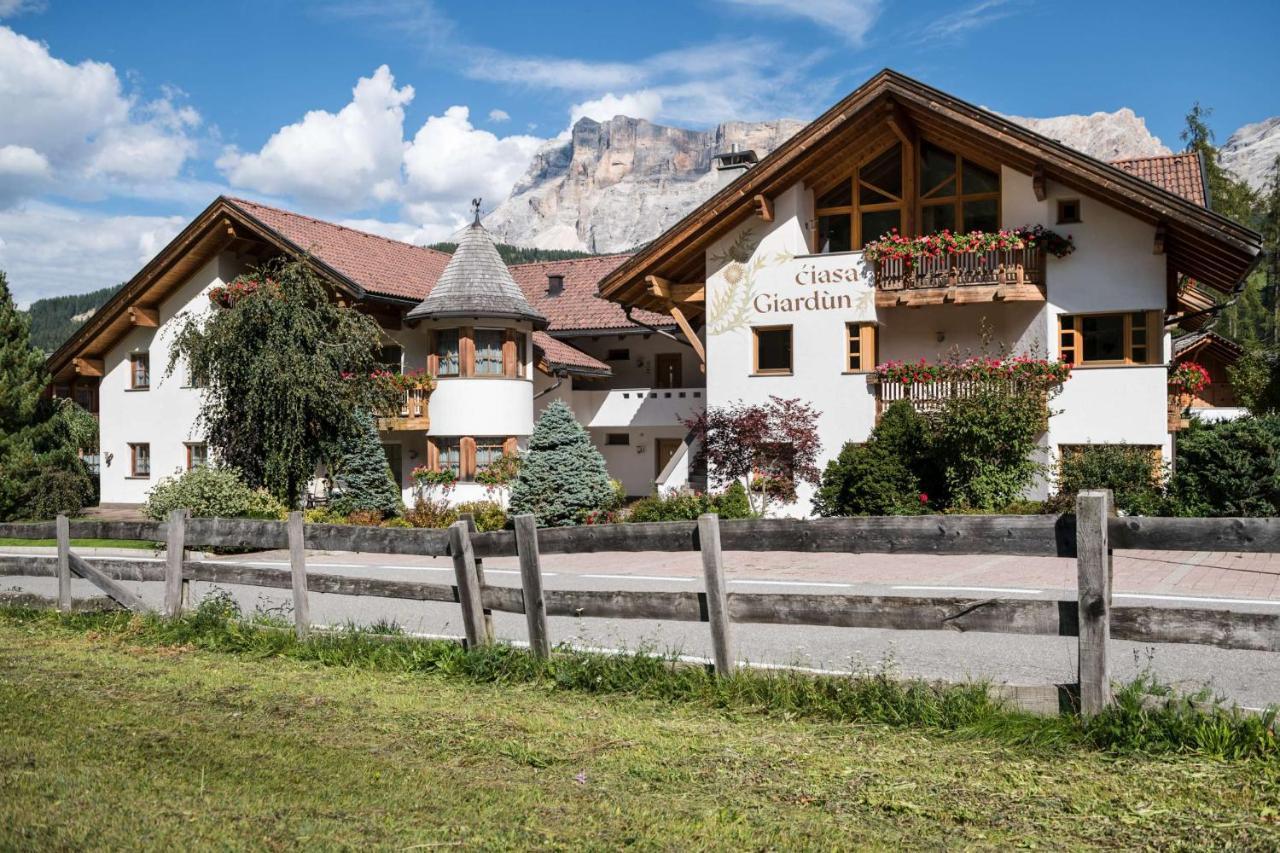 Residence Ciasa Giardun La Villa  Luaran gambar