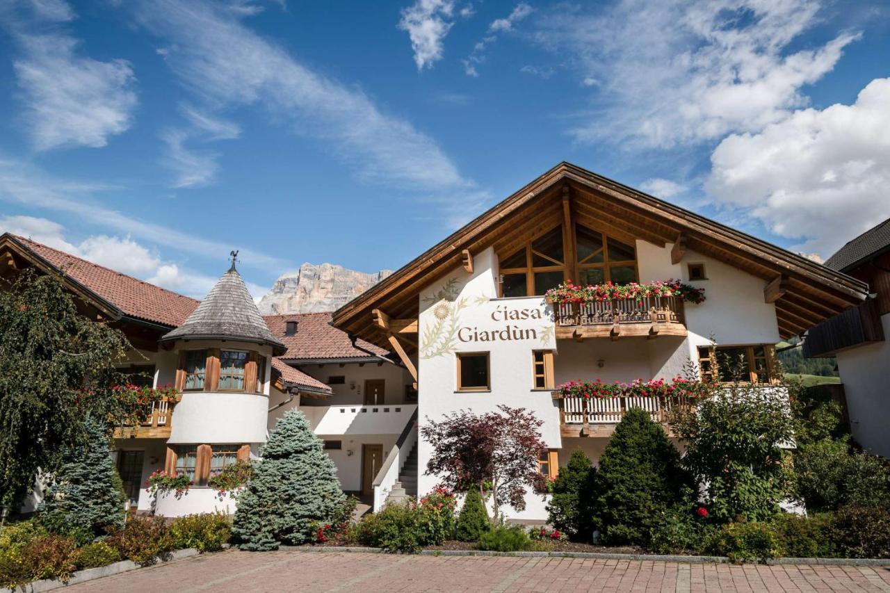 Residence Ciasa Giardun La Villa  Luaran gambar